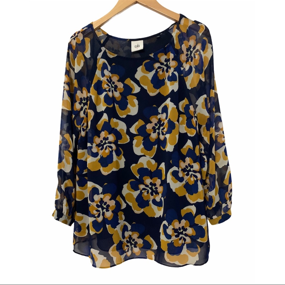 CAbi Lydia Floral Blouse Size Small